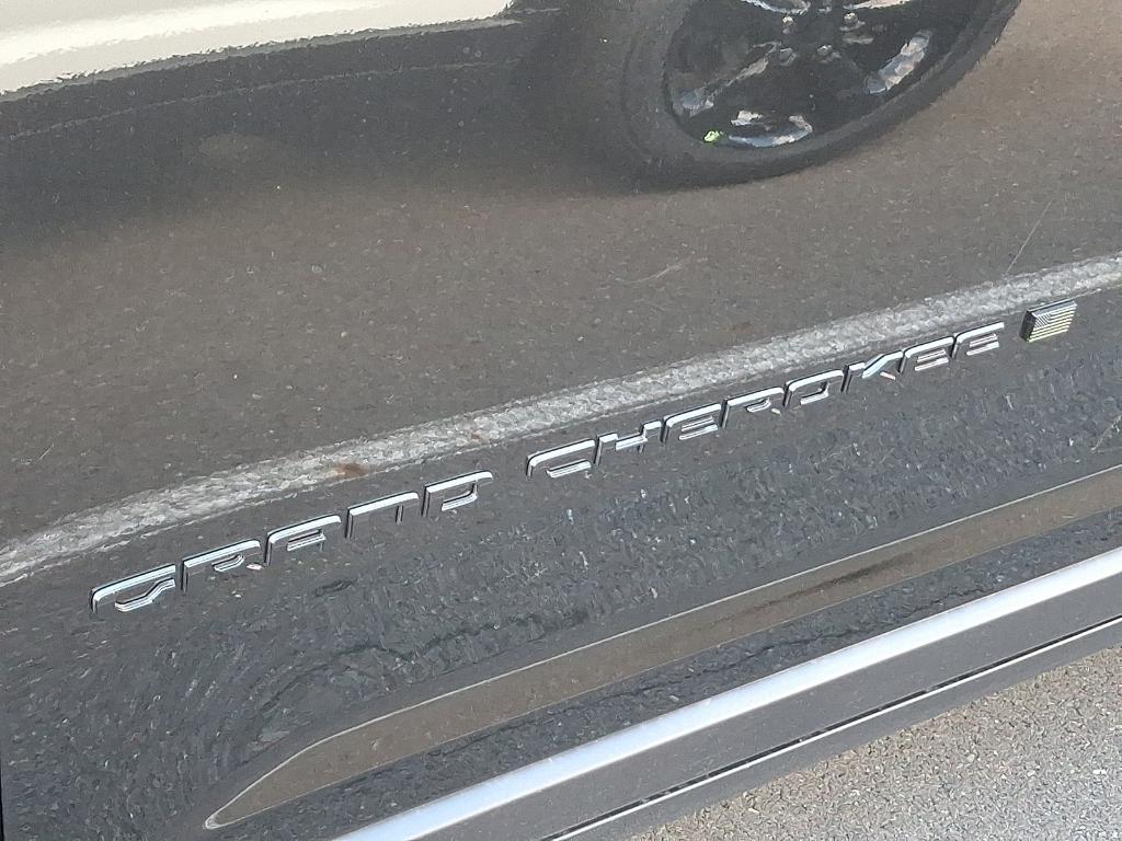 new 2025 Jeep Grand Cherokee car, priced at $40,541