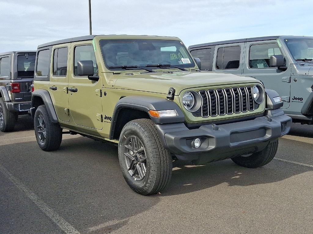 new 2026 Jeep Wrangler car, priced at $45,081