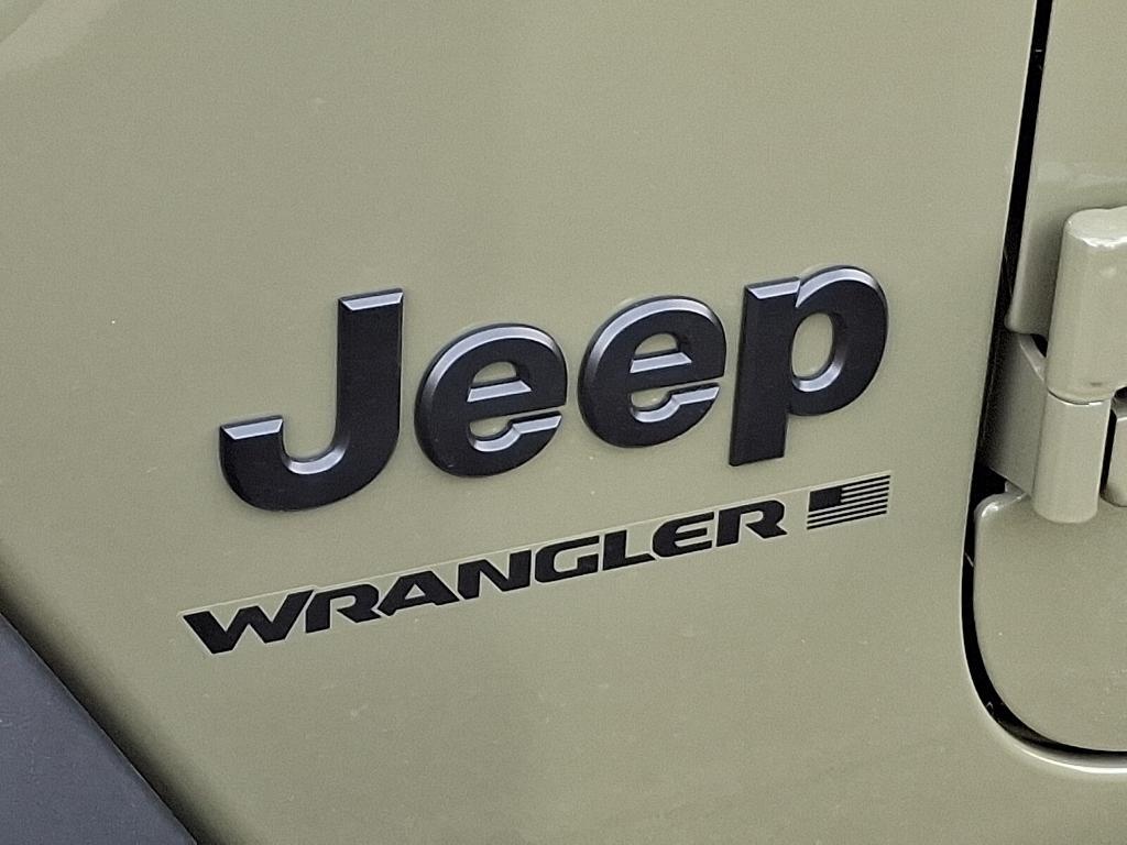 new 2026 Jeep Wrangler car, priced at $45,081