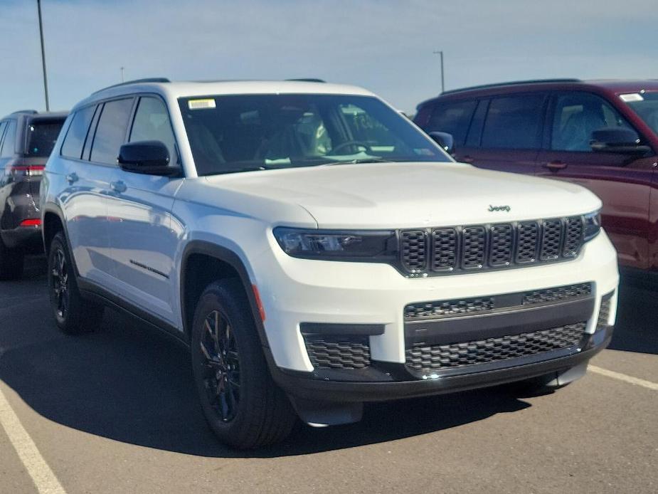 new 2025 Jeep Grand Cherokee L car, priced at $47,491