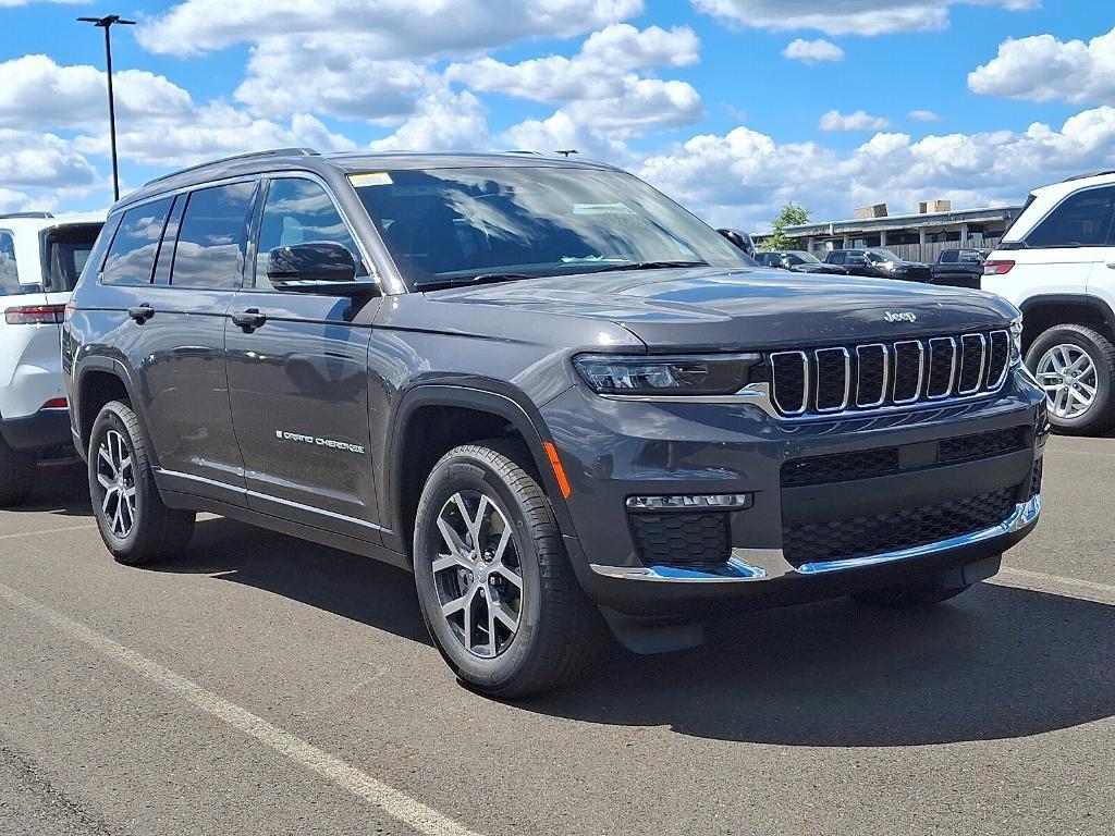 new 2025 Jeep Grand Cherokee L car, priced at $41,326