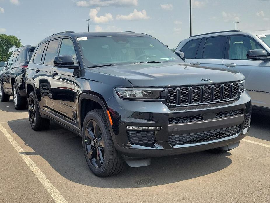 new 2024 Jeep Grand Cherokee L car, priced at $47,946