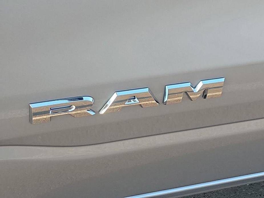 new 2025 Ram 1500 car, priced at $48,826