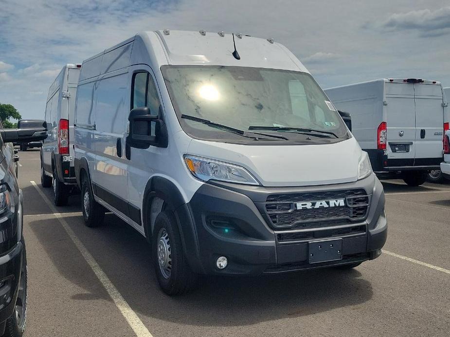 new 2024 Ram ProMaster 2500 car, priced at $52,386