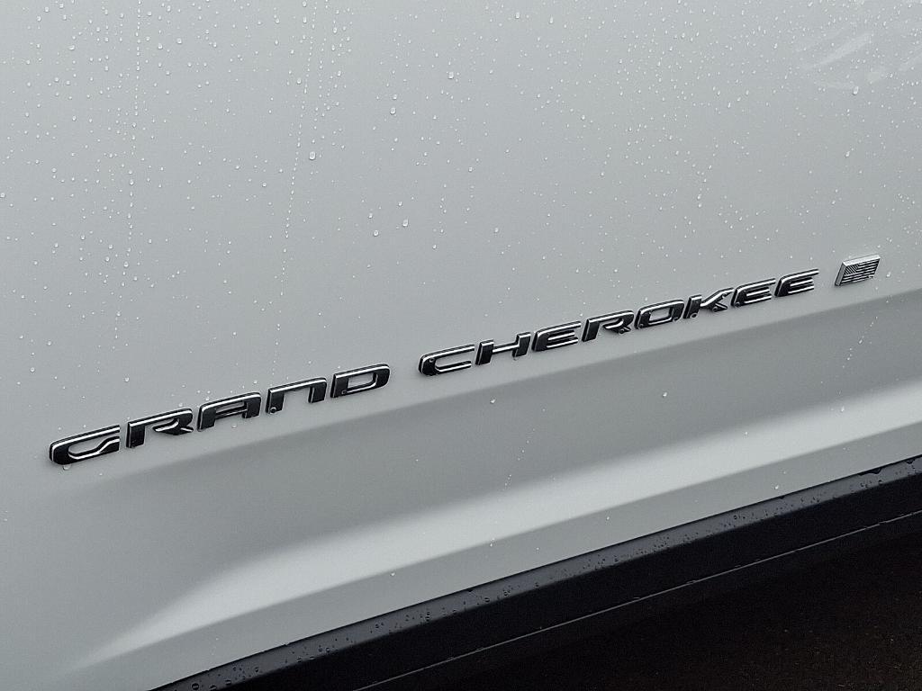 new 2025 Jeep Grand Cherokee L car, priced at $40,165