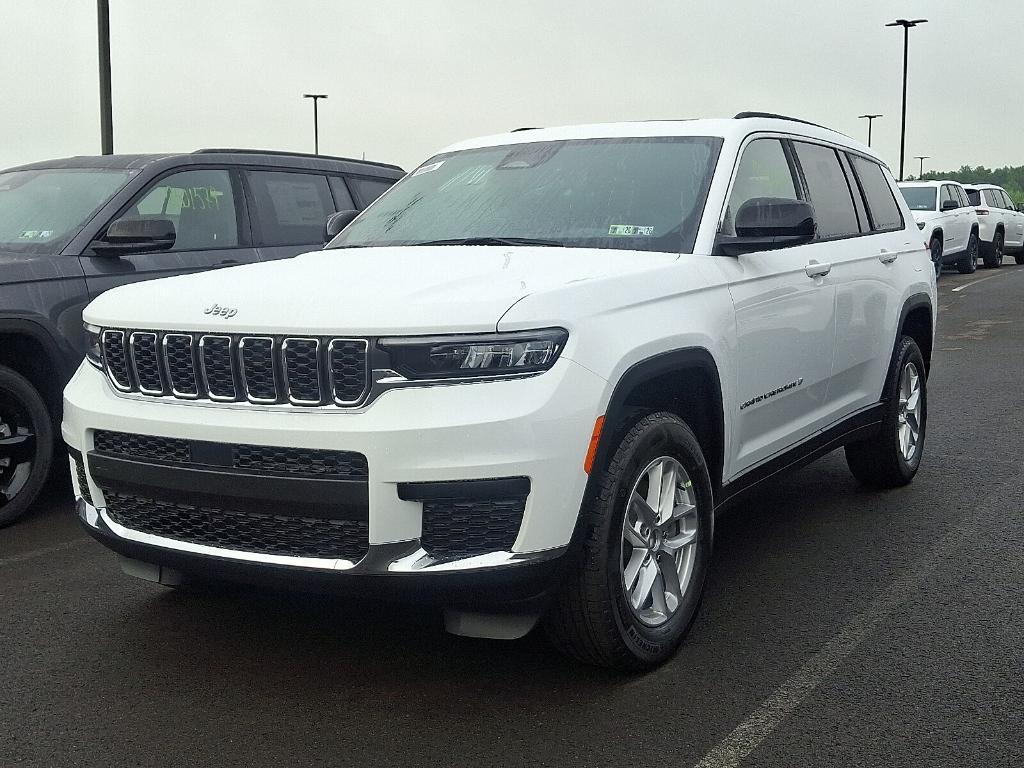 new 2025 Jeep Grand Cherokee L car, priced at $40,165