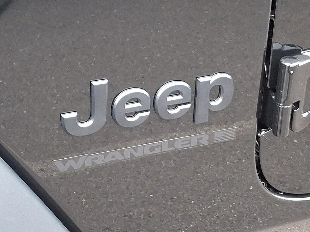 new 2026 Jeep Wrangler car, priced at $45,691