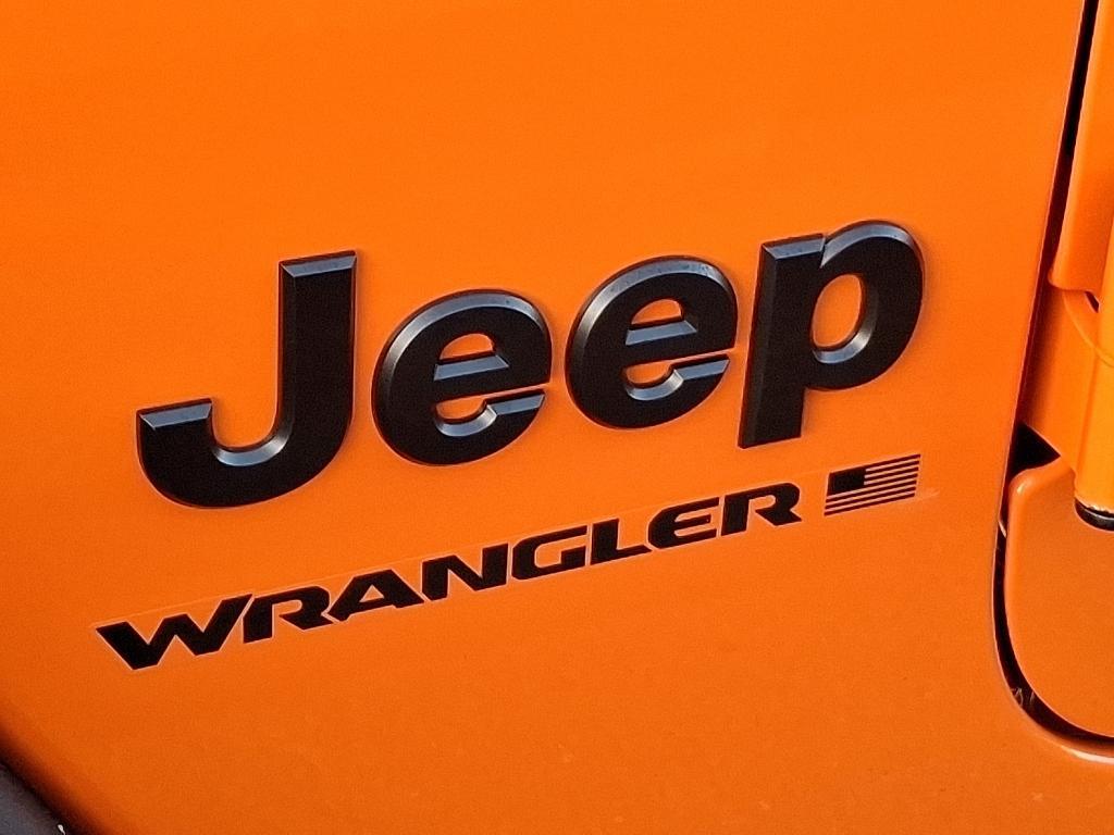 new 2025 Jeep Wrangler car, priced at $48,733