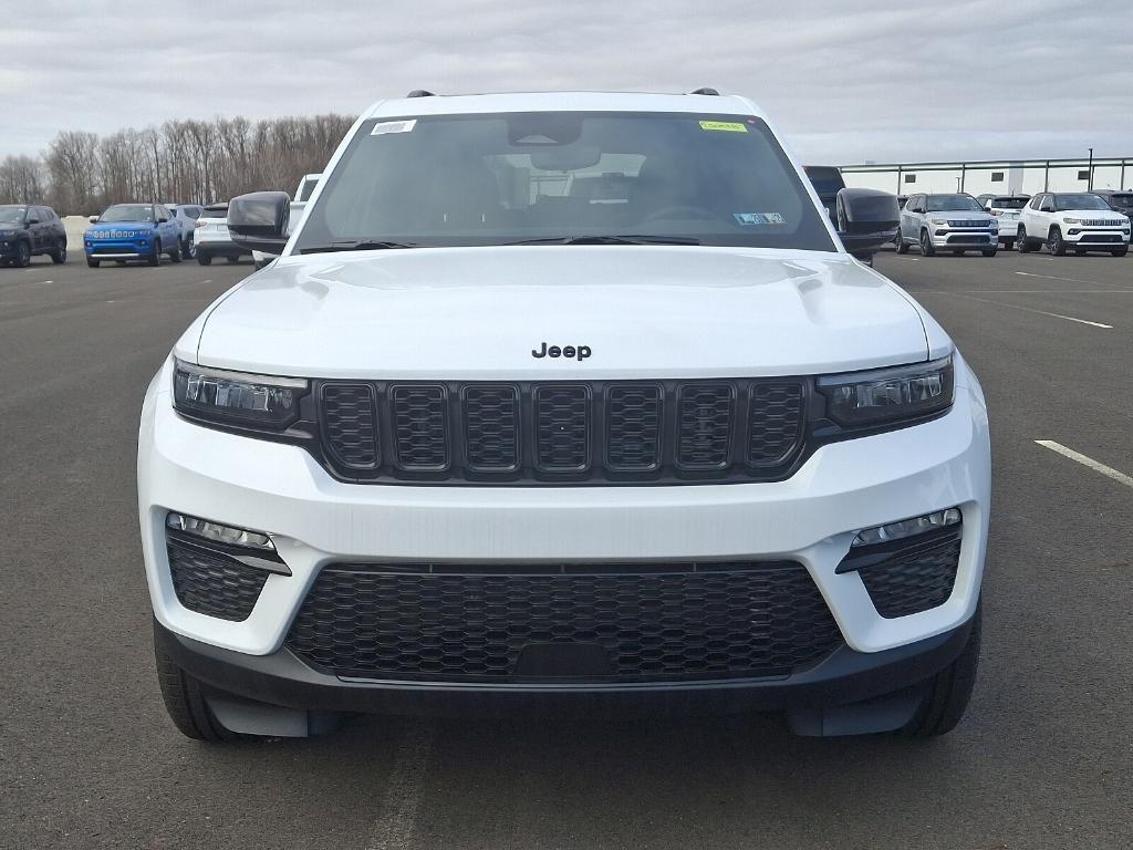 new 2025 Jeep Grand Cherokee car, priced at $46,971