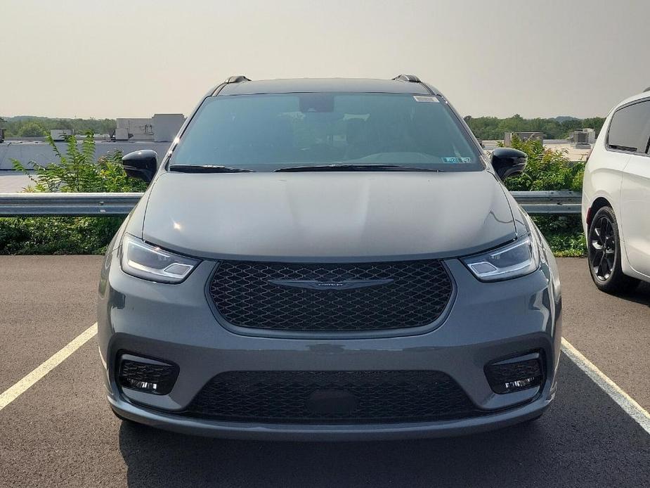 new 2024 Chrysler Pacifica car, priced at $39,496