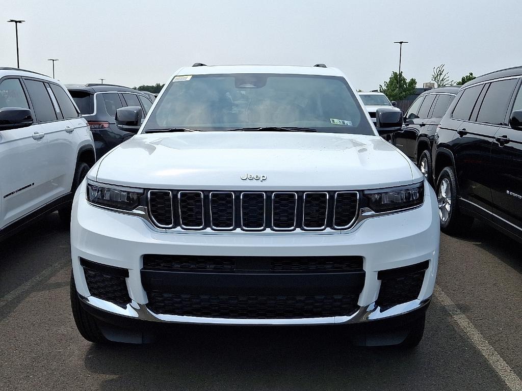 new 2025 Jeep Grand Cherokee L car, priced at $37,906