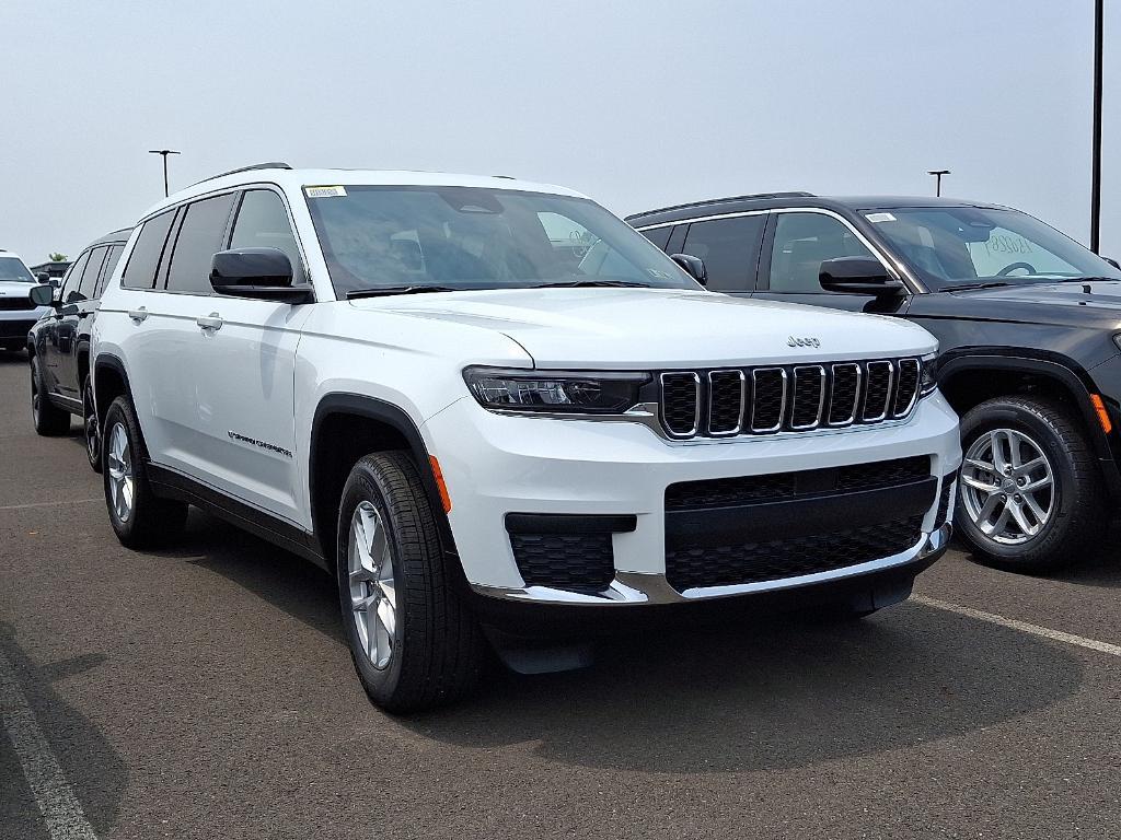 new 2025 Jeep Grand Cherokee L car, priced at $37,906