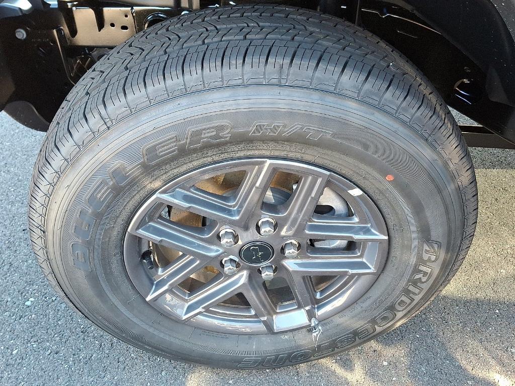 new 2025 Jeep Gladiator car, priced at $48,006