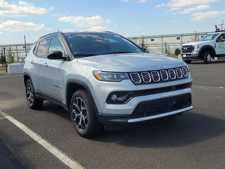 new 2024 Jeep Compass car, priced at $31,467