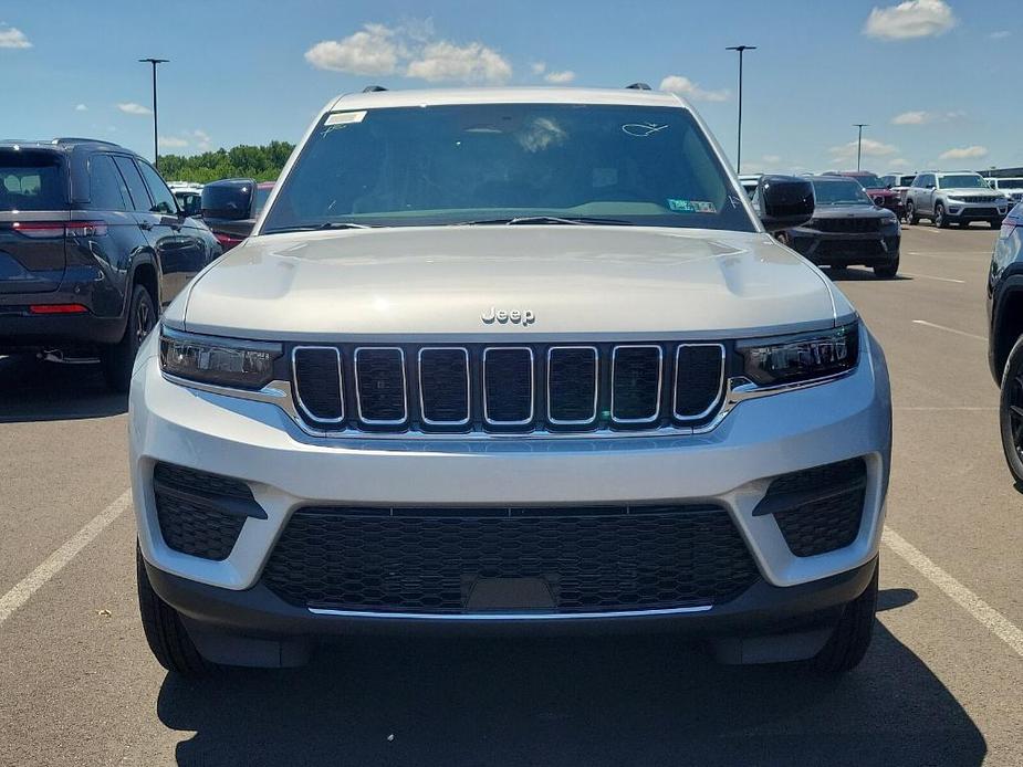 new 2024 Jeep Grand Cherokee car, priced at $37,207