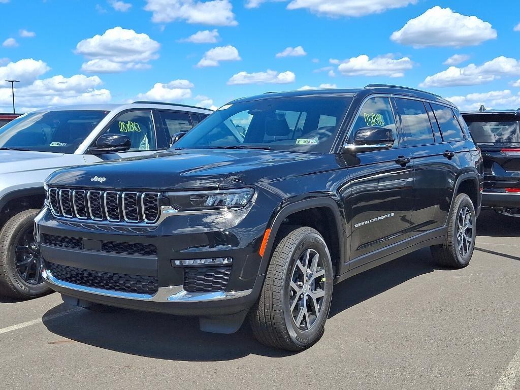 new 2025 Jeep Grand Cherokee L car, priced at $43,326