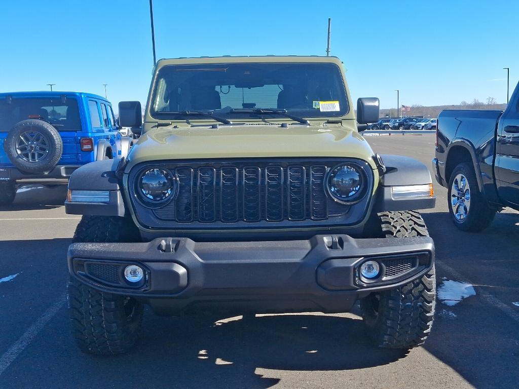 new 2025 Jeep Wrangler car, priced at $44,936