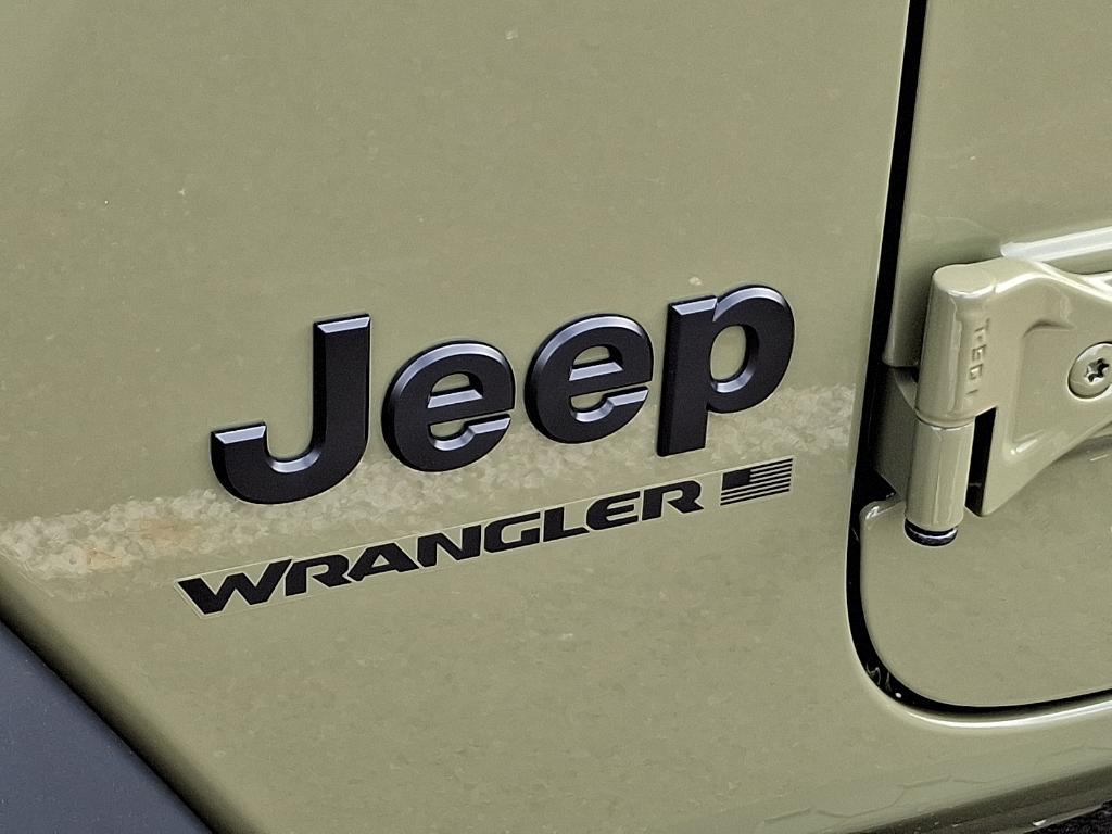new 2025 Jeep Wrangler car, priced at $43,931