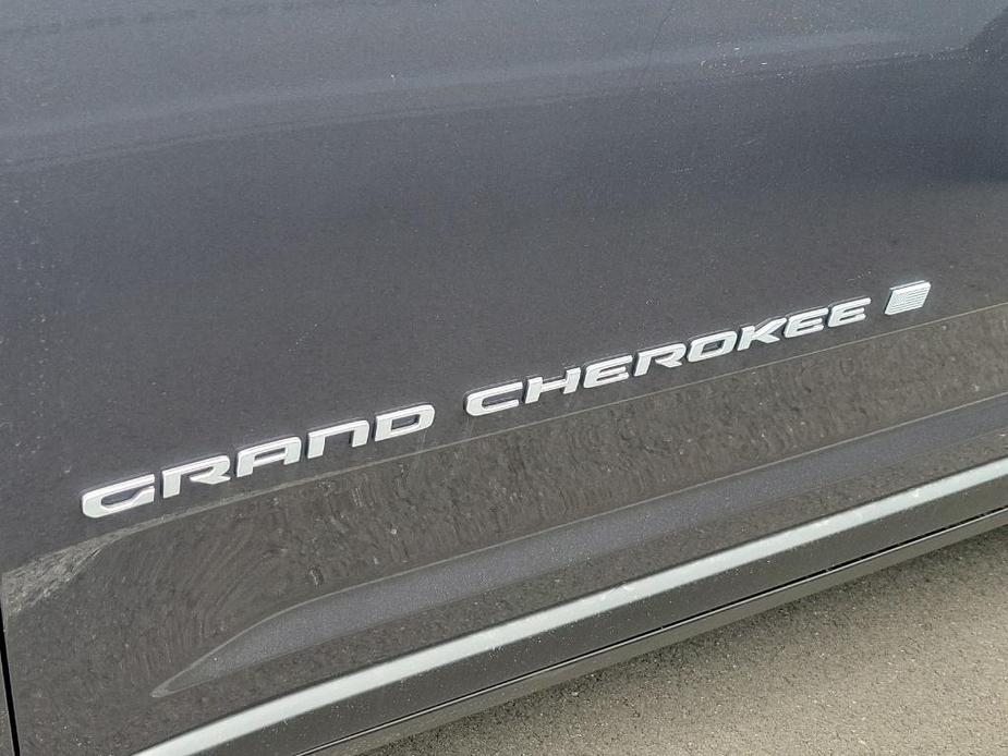 new 2024 Jeep Grand Cherokee car, priced at $36,207