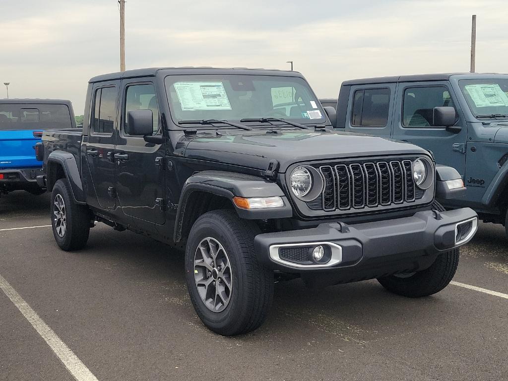 new 2024 Jeep Gladiator car, priced at $45,023