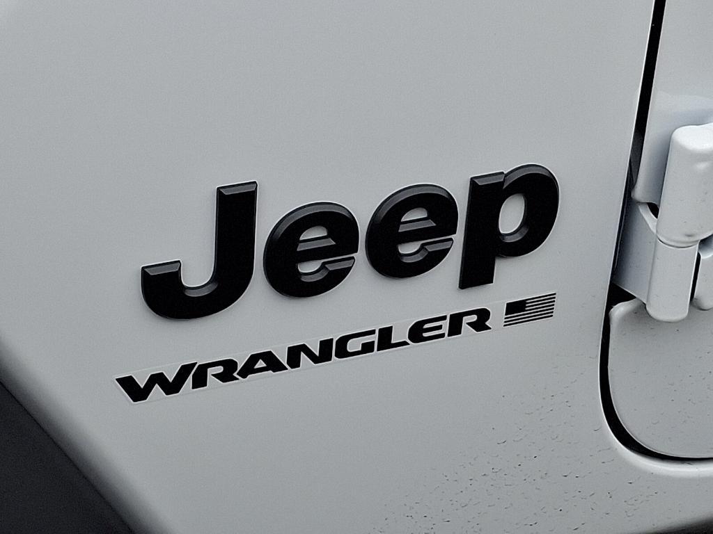 new 2026 Jeep Wrangler car, priced at $51,266