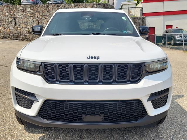 used 2022 Jeep Grand Cherokee car, priced at $33,496