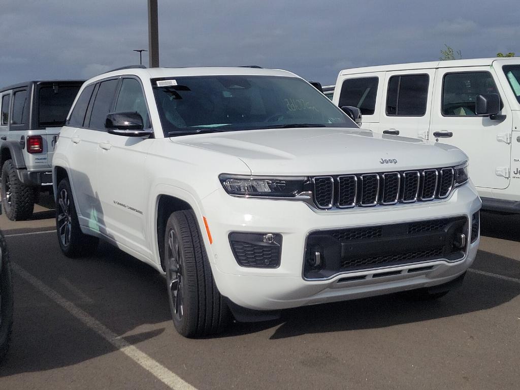 new 2025 Jeep Grand Cherokee car, priced at $54,592