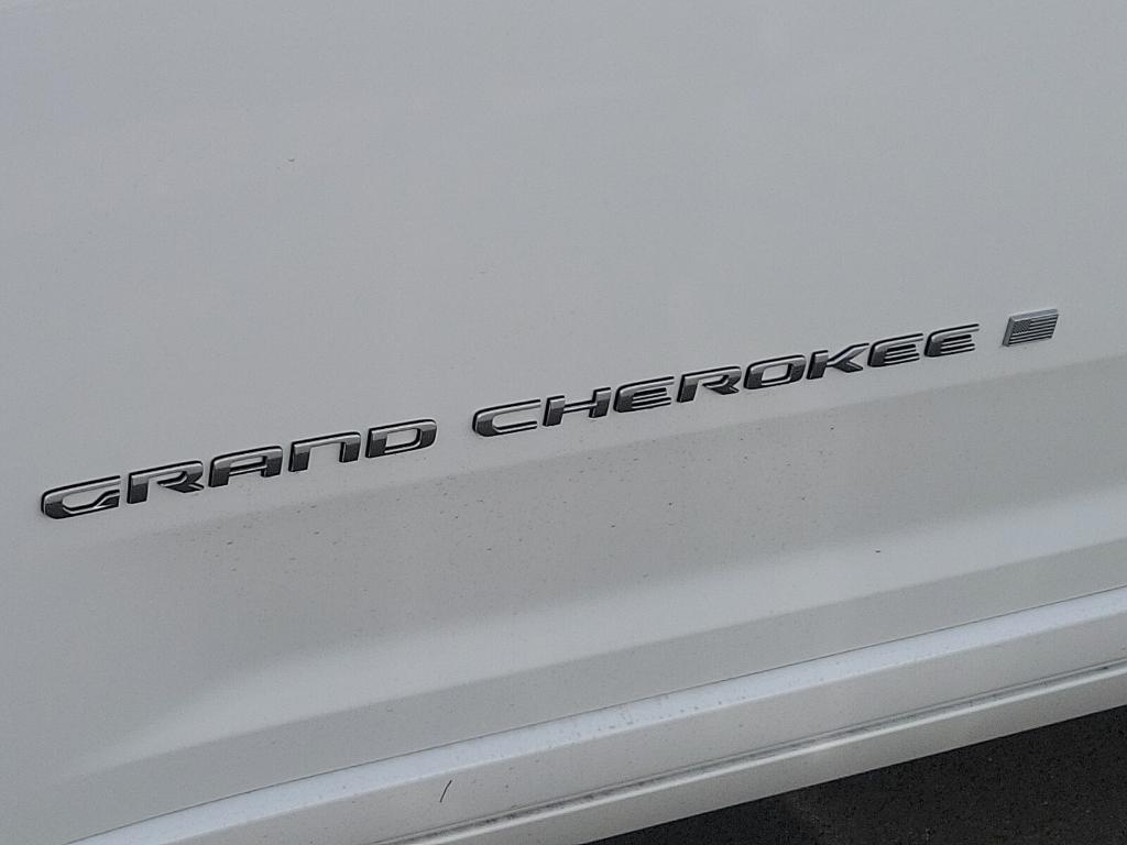 new 2025 Jeep Grand Cherokee car, priced at $54,592