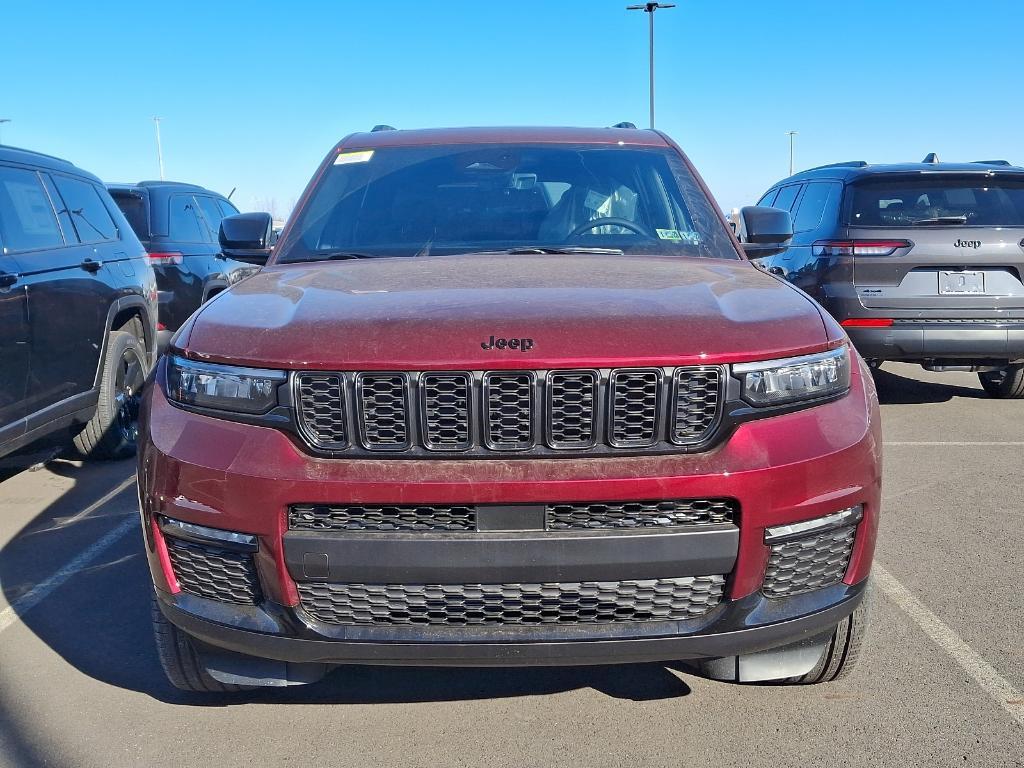 new 2025 Jeep Grand Cherokee L car, priced at $49,466