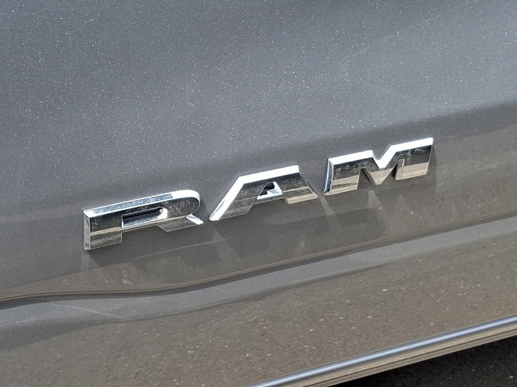 new 2025 Ram 1500 car, priced at $43,233