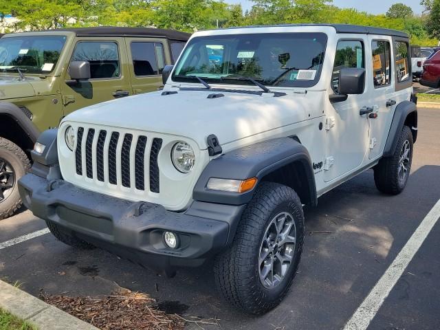 new 2024 Jeep Wrangler car, priced at $51,391