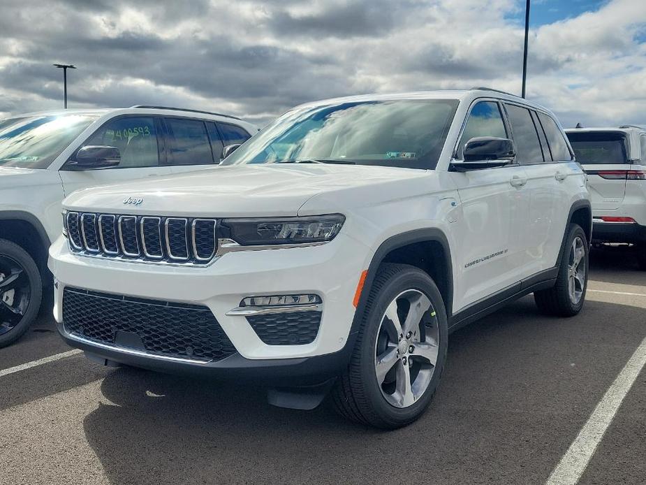 new 2024 Jeep Grand Cherokee 4xe car, priced at $54,671