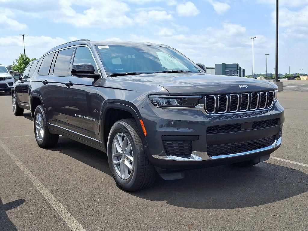 new 2025 Jeep Grand Cherokee L car, priced at $36,706