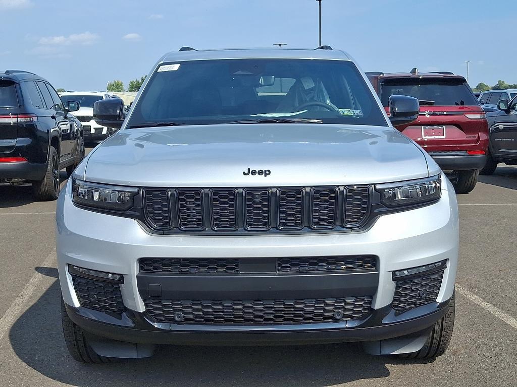 new 2025 Jeep Grand Cherokee L car, priced at $52,341