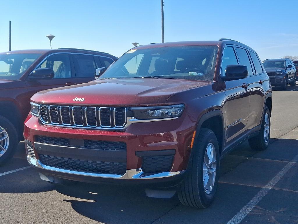 new 2025 Jeep Grand Cherokee L car, priced at $41,801