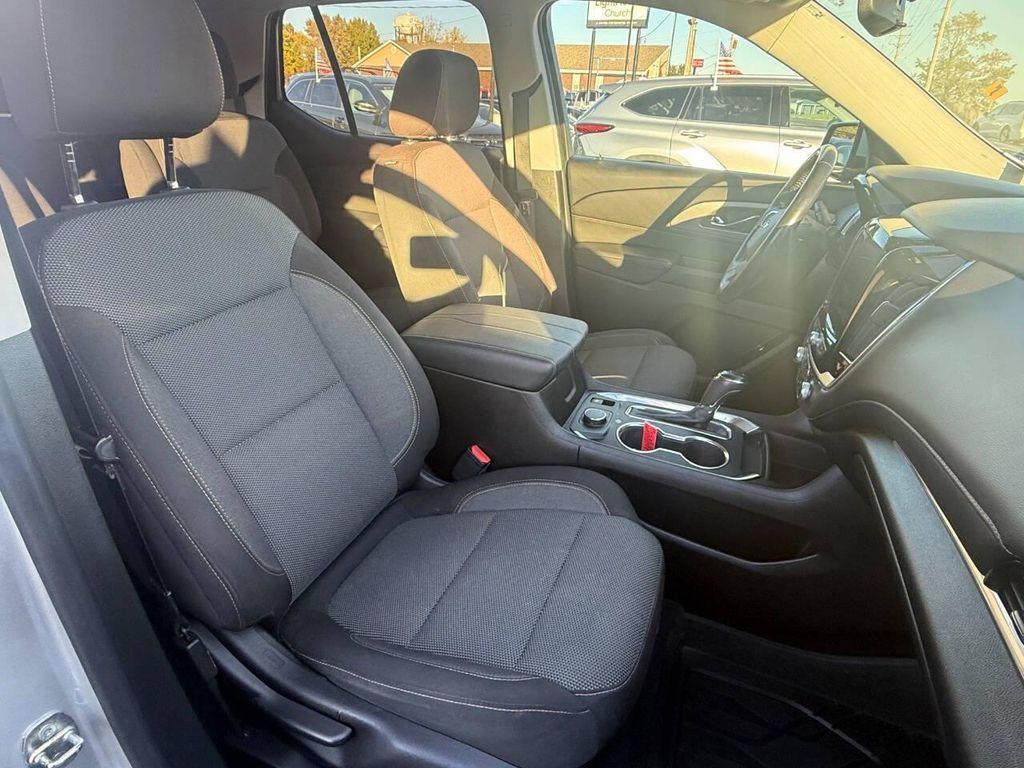 used 2019 Chevrolet Traverse car, priced at $15,990