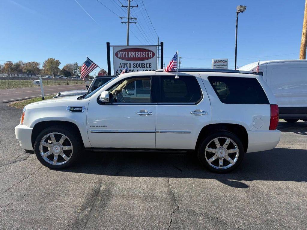 used 2012 Cadillac Escalade Hybrid car, priced at $12,990