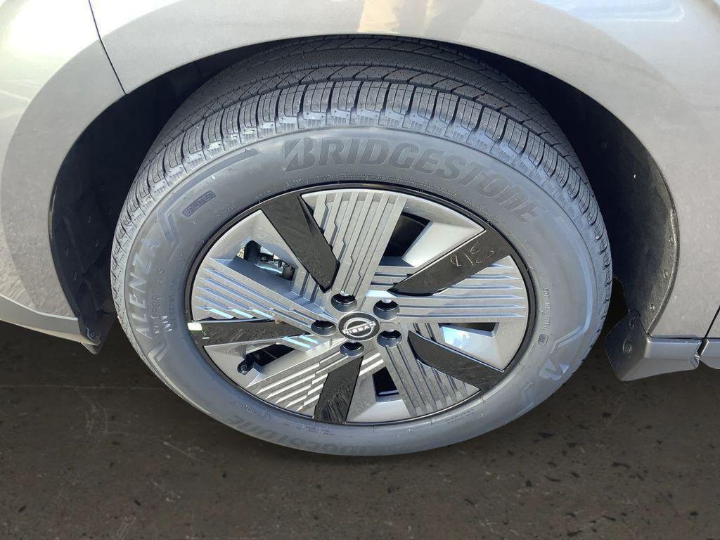 new 2025 Nissan Murano car, priced at $38,045