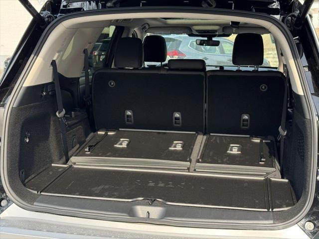 new 2025 Nissan Pathfinder car, priced at $49,465
