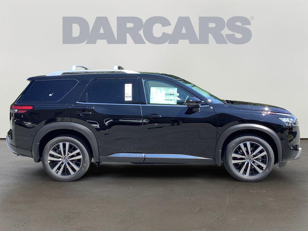 new 2025 Nissan Pathfinder car, priced at $43,747