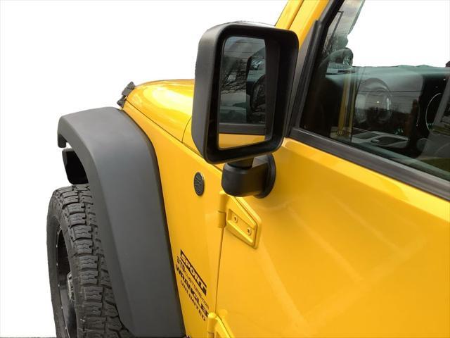 used 2015 Jeep Wrangler Unlimited car, priced at $18,490