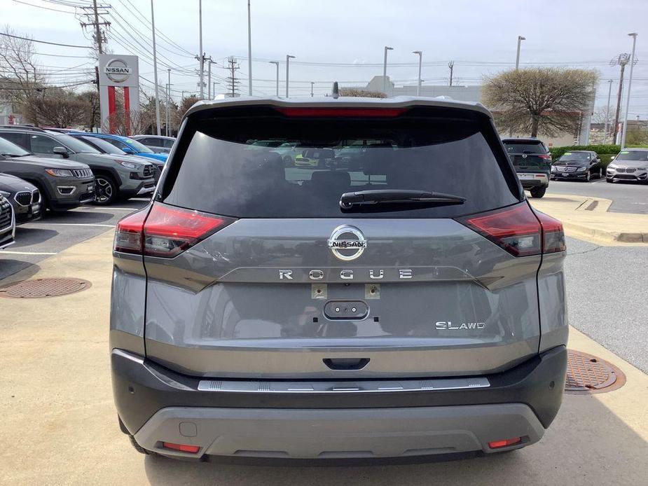 used 2021 Nissan Rogue car, priced at $27,690