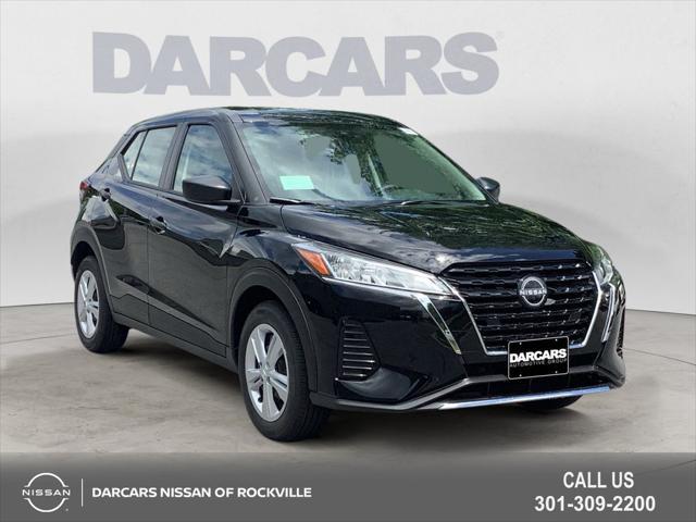 new 2025 Nissan Kicks car, priced at $22,348