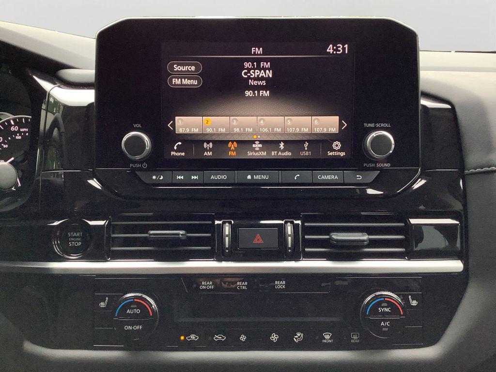 new 2025 Nissan Pathfinder car, priced at $36,028