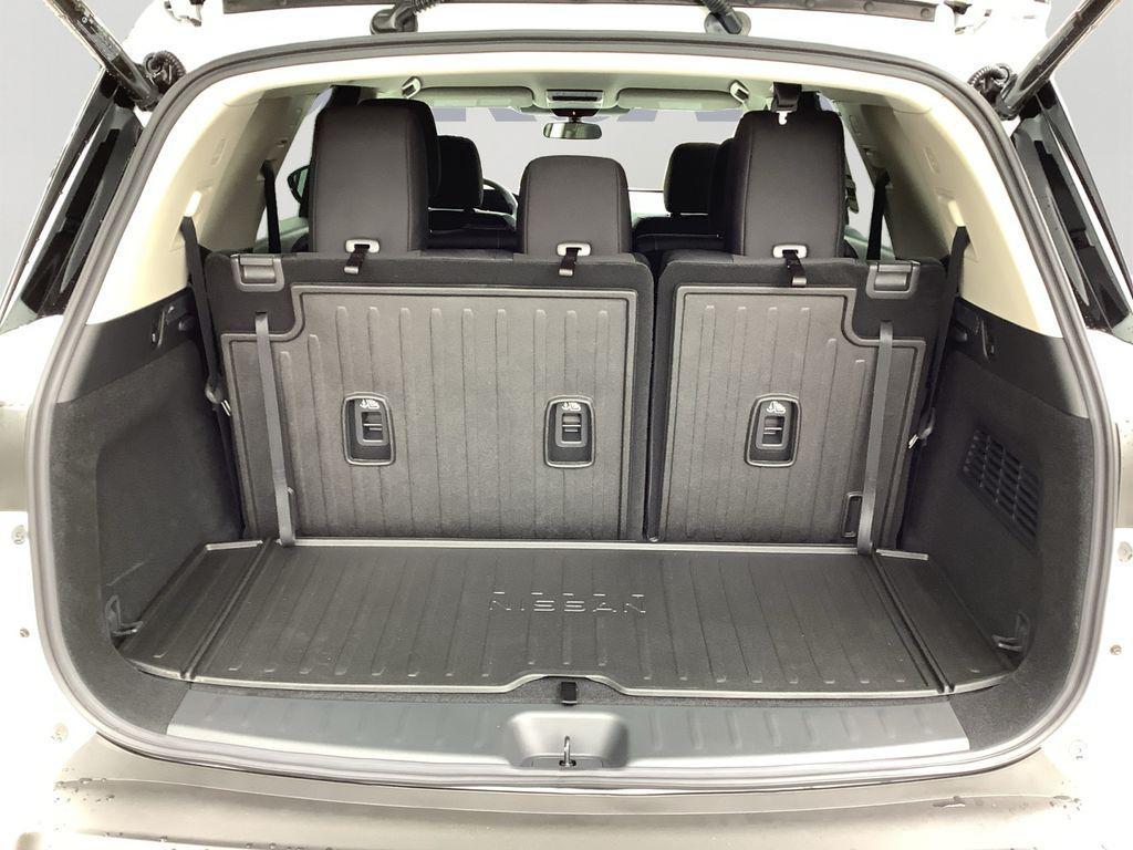 new 2025 Nissan Pathfinder car, priced at $36,028