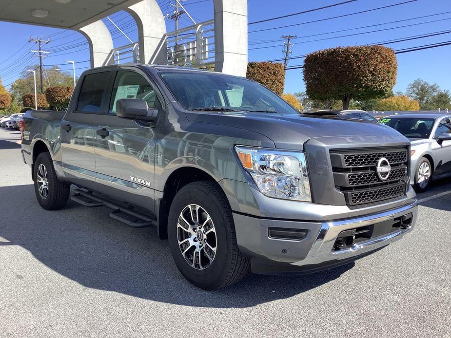 new 2024 Nissan Titan car, priced at $49,980