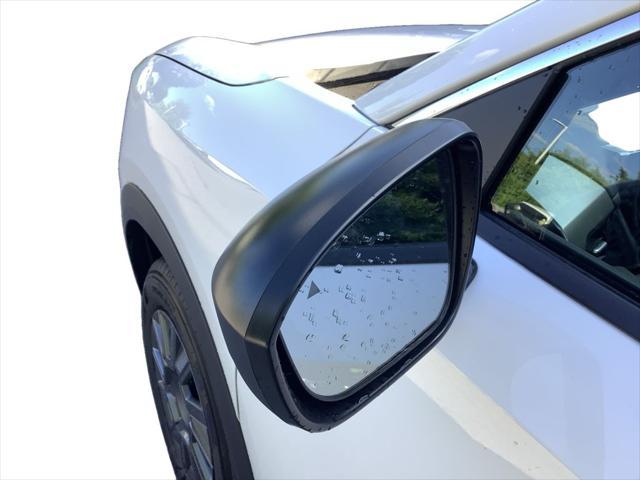 new 2025 Nissan Kicks car, priced at $24,262