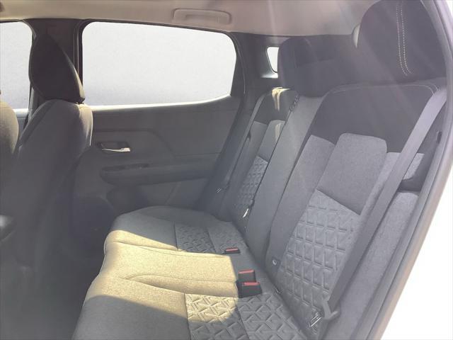 new 2025 Nissan Kicks car, priced at $27,672