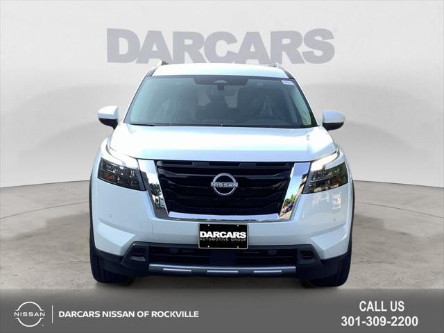 new 2025 Nissan Pathfinder car, priced at $41,684