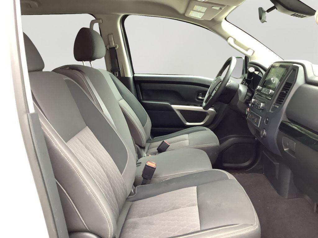 used 2023 Nissan Titan car, priced at $26,660